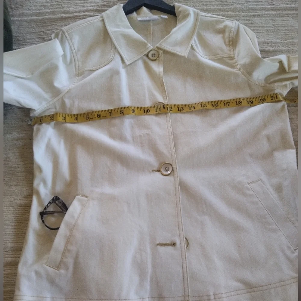 Ladies Jacket - Picture 5 of 12